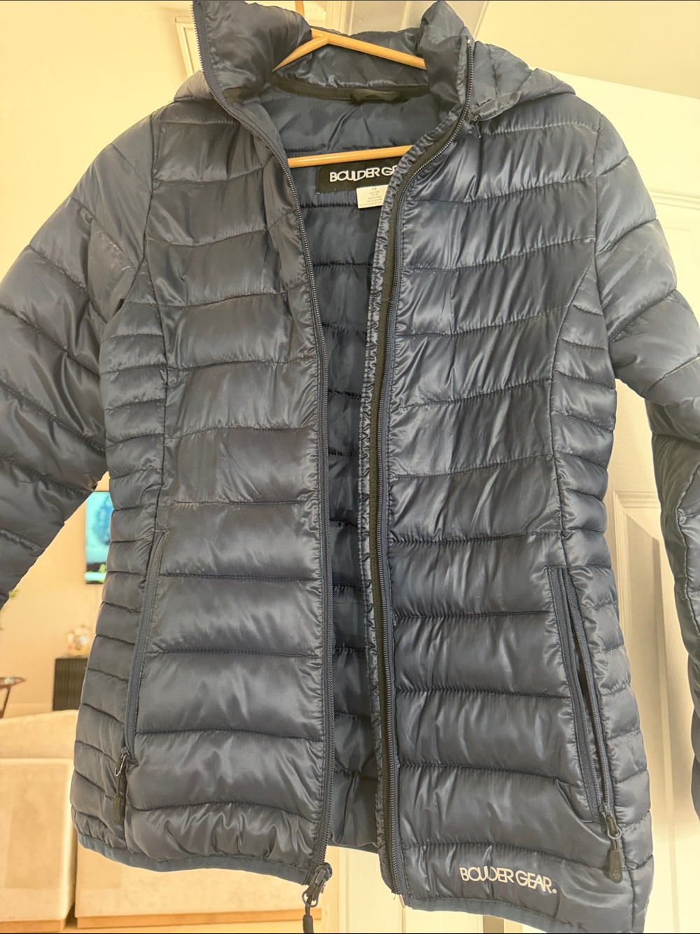 Navy Blue Packable Puffer Jacket